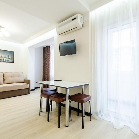 Artal Apartment On Obolonsky Avenue 31 Κίεβο Εξωτερικό φωτογραφία